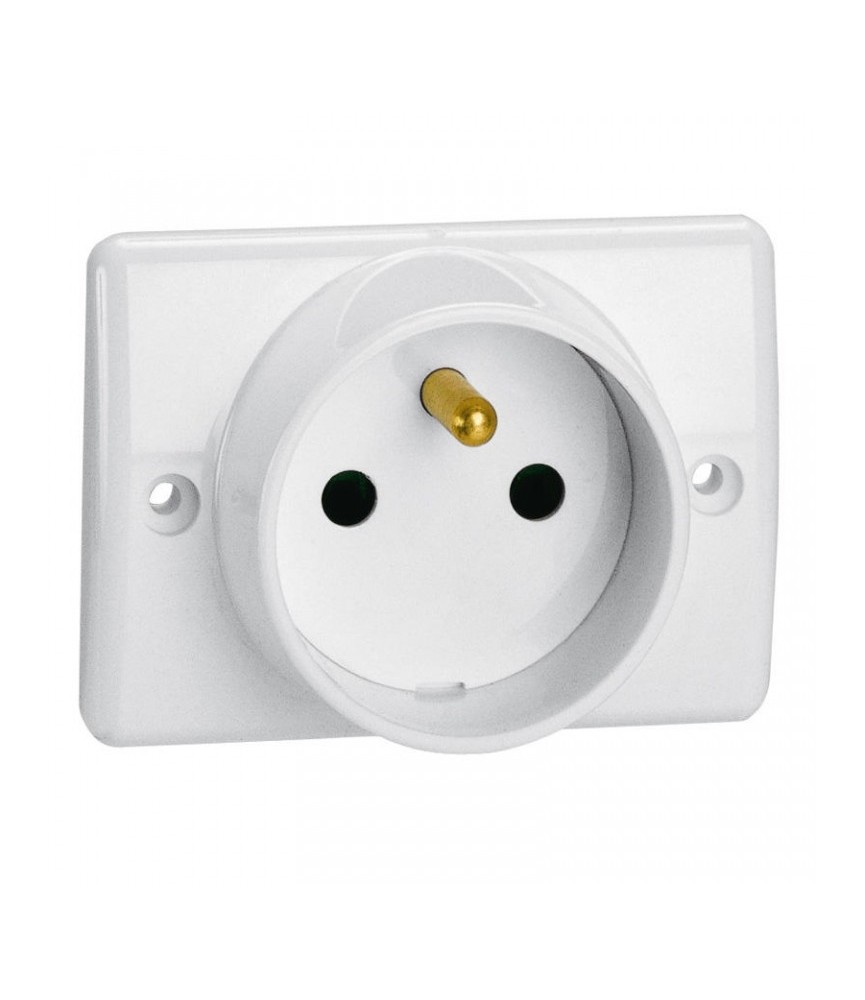 Prise de courant avec terre pour plinthe - 2P + T - 16 A - Blanc - LEGRAND Prise de courant avec terre pour plinthe - 2P + T - 16 A - Blanc - LEGRAND