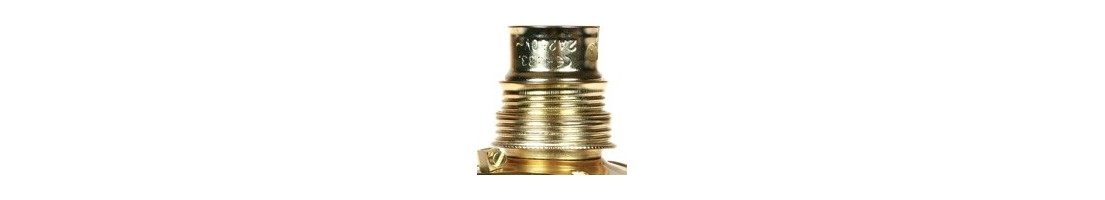 Douille pour ampoule B22