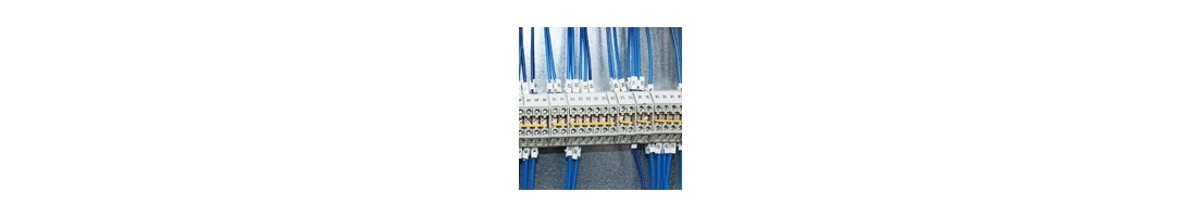 Bornes et barettes de connexion